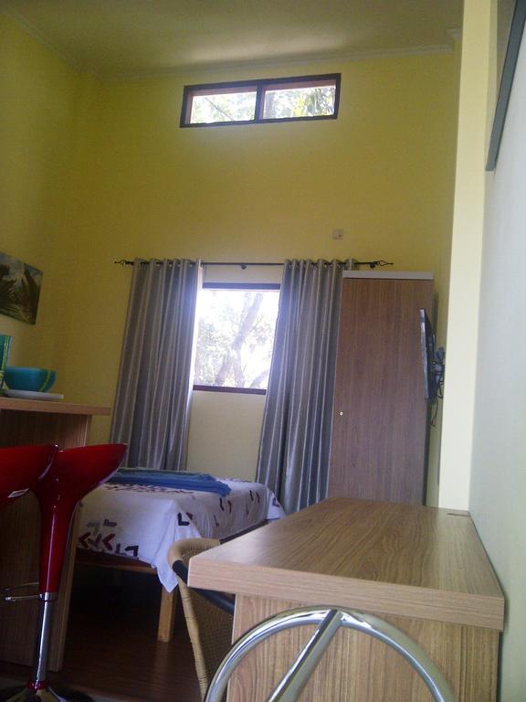 Makassar Breeze Place Residence Rom bilde